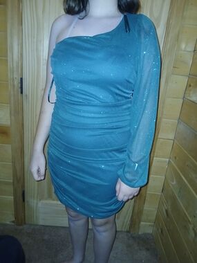 Sparkle One-Shoulder Green Bodycon Dress